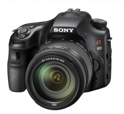 Sony A65V (Bild: Sony)